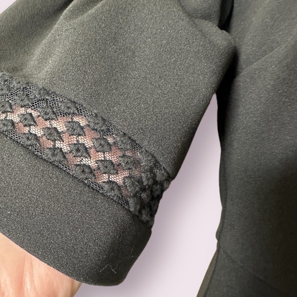 Gianni Bini black cocktail women’s dress A-line bell sleeves above knee Medium - Picture 7 of 10